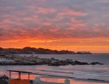 Standard Twin Room with Sea View