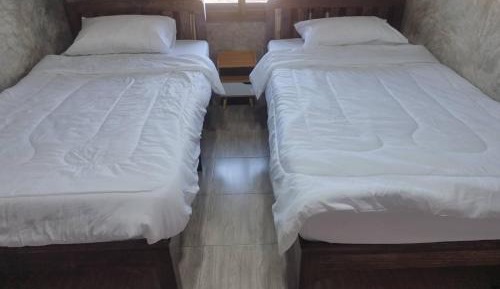 Twin Room with Private Bathroom