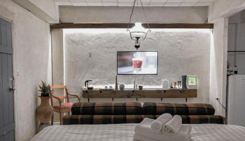 Deluxe Double Room with Bath