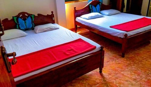 Quadruple Room with Shared Bathroom