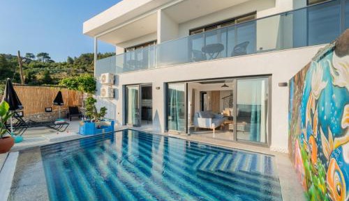 Deluxe Villa