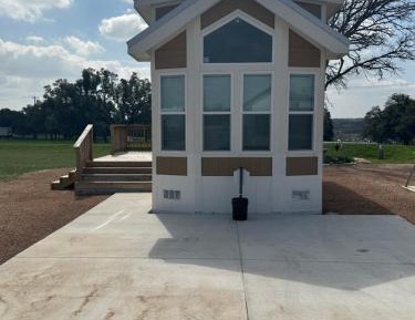 One-Bedroom House