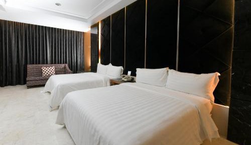 Classic Quadruple Room