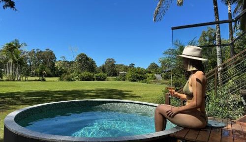 Luxury One-Bedroom Cottage - Honeymoon 