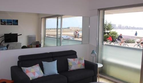 Apartment (4 Adults)