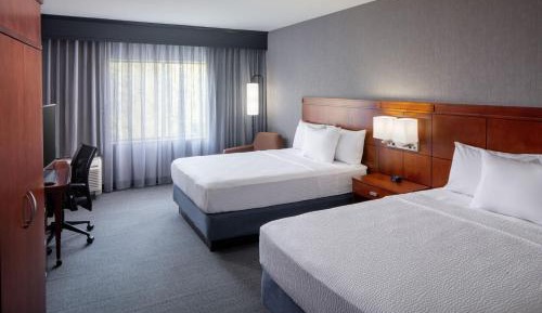 Standard Queen Room with Two Queen Beds