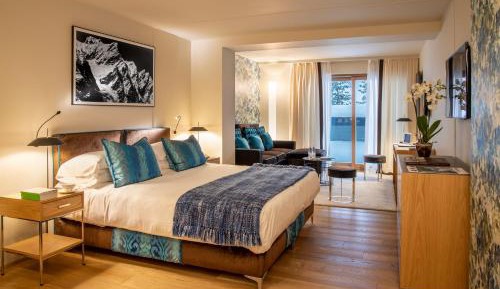 Deluxe Suite