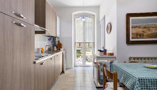 Superior One-Bedroom Apartment with Balcony