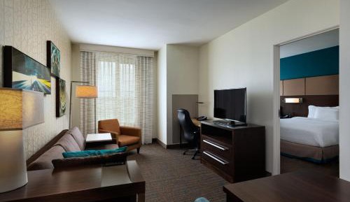 One-Bedroom Suite with Two Queen Beds