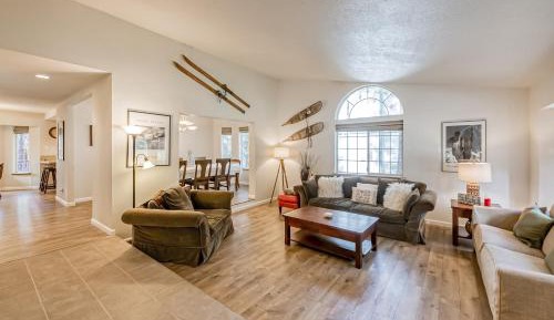 Four bedroom holiday home 