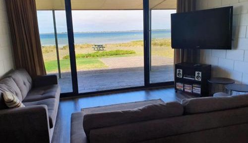 Four-Bedroom Holiday Home