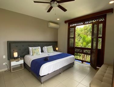 Suite with Mountain View