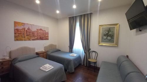 Twin Room with Private Bathroom