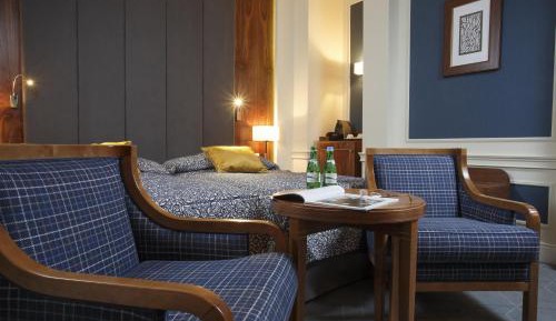 Double Club Room