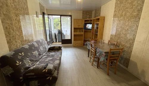 Apartment (4 Adults)