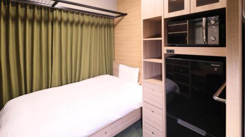Residential Single Room - Non-Smoking