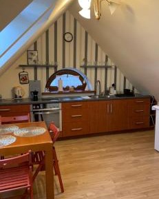 One-Bedroom Apartment - Attic