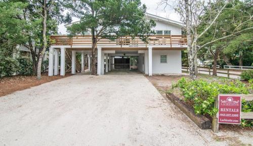 Four-Bedroom Holiday Home
