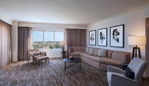 King Suite with Sofa Bed and Golf View
