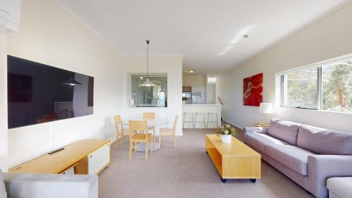 2 Bedroom Ocean Front