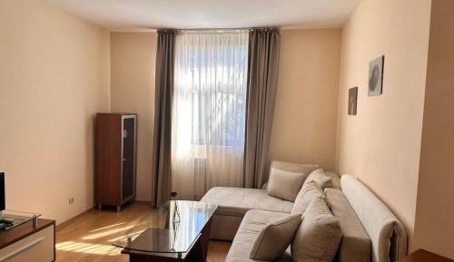 King Studio with Sofa Bed
