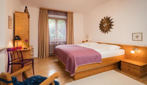Large Double Room
