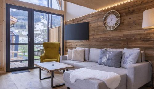 Penthouse 2c with Sauna & Outdoor Bathtub