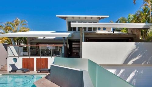 Five-Bedroom Holiday Home