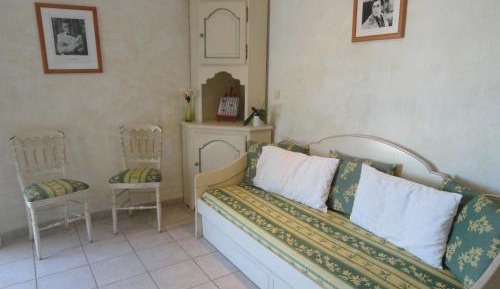 Suite with Balcony and Sea View (4 Adults + 2 Children) with Kitchen