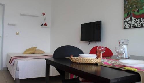 Apartment (2 Adults)