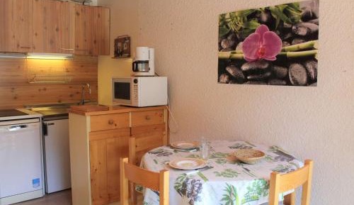 Apartment (2 Adults)