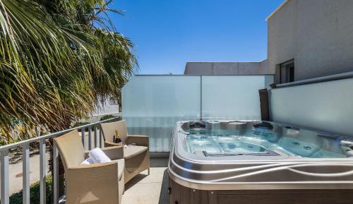 Deluxe Villa