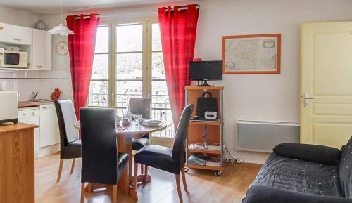 Apartment (6 Adults)