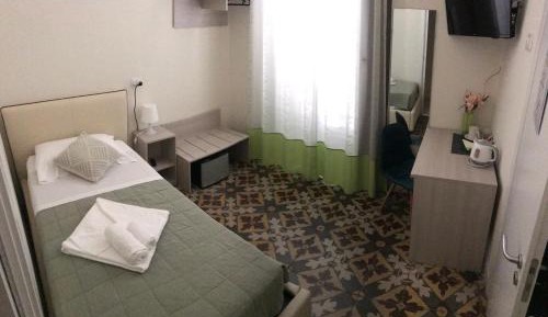 Single Room with Private Bathroom