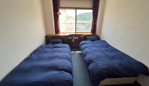 Small Twin Room
