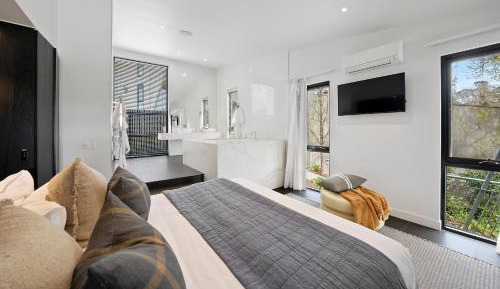 Escape Suite