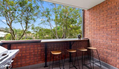 Apartment with Balcony