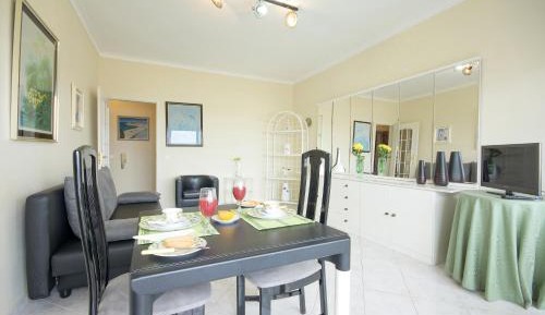 One-Bedroom Apartment (4 Adults)