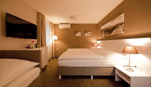 One-Bedroom Suite