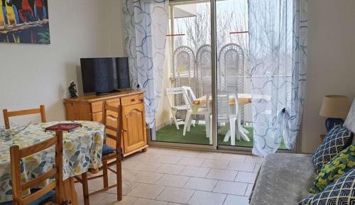 Apartment (5 Adults)