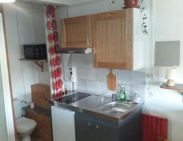 Studio Apartment