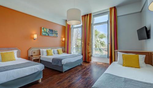 Quadruple Room with Garden View