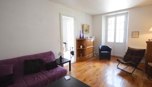 Apartment (4 Adults)