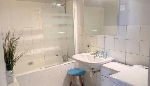 Apartment (4 Adults)