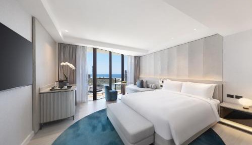 King Room with Ocean View and Balcony