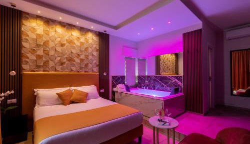 Suite with Spa Bath