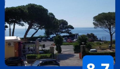 Apartment with Sea View