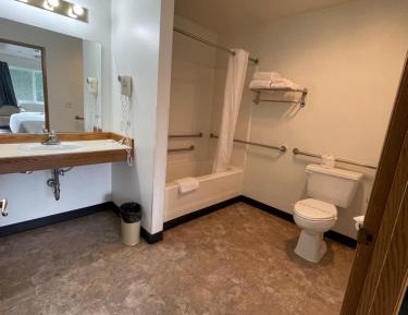 King Room - Disability Access