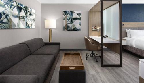 King Suite with Trundle Bed