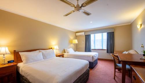 Deluxe Twin Room